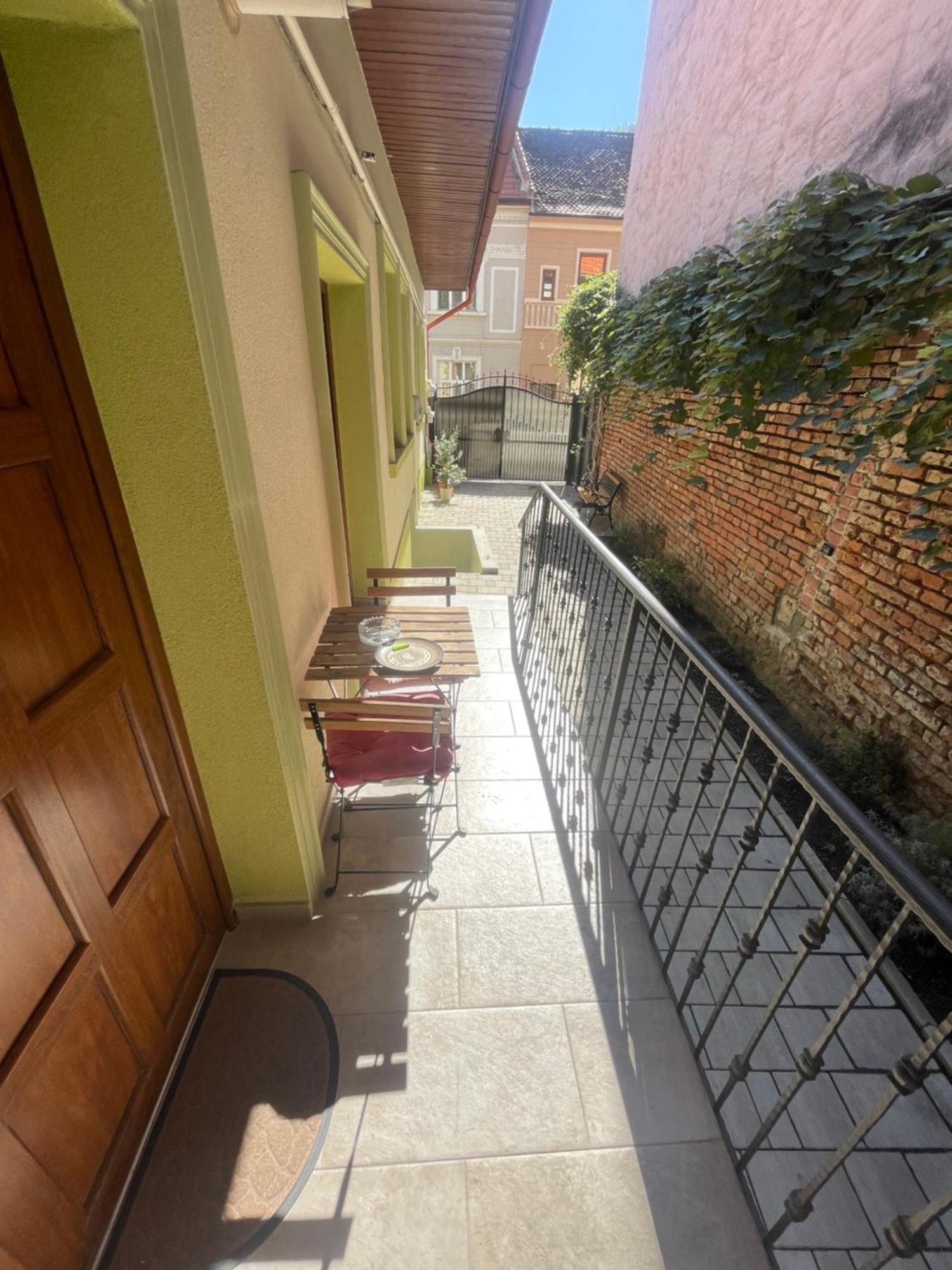 Casa Puscariu Apartman Brassó Kültér fotó