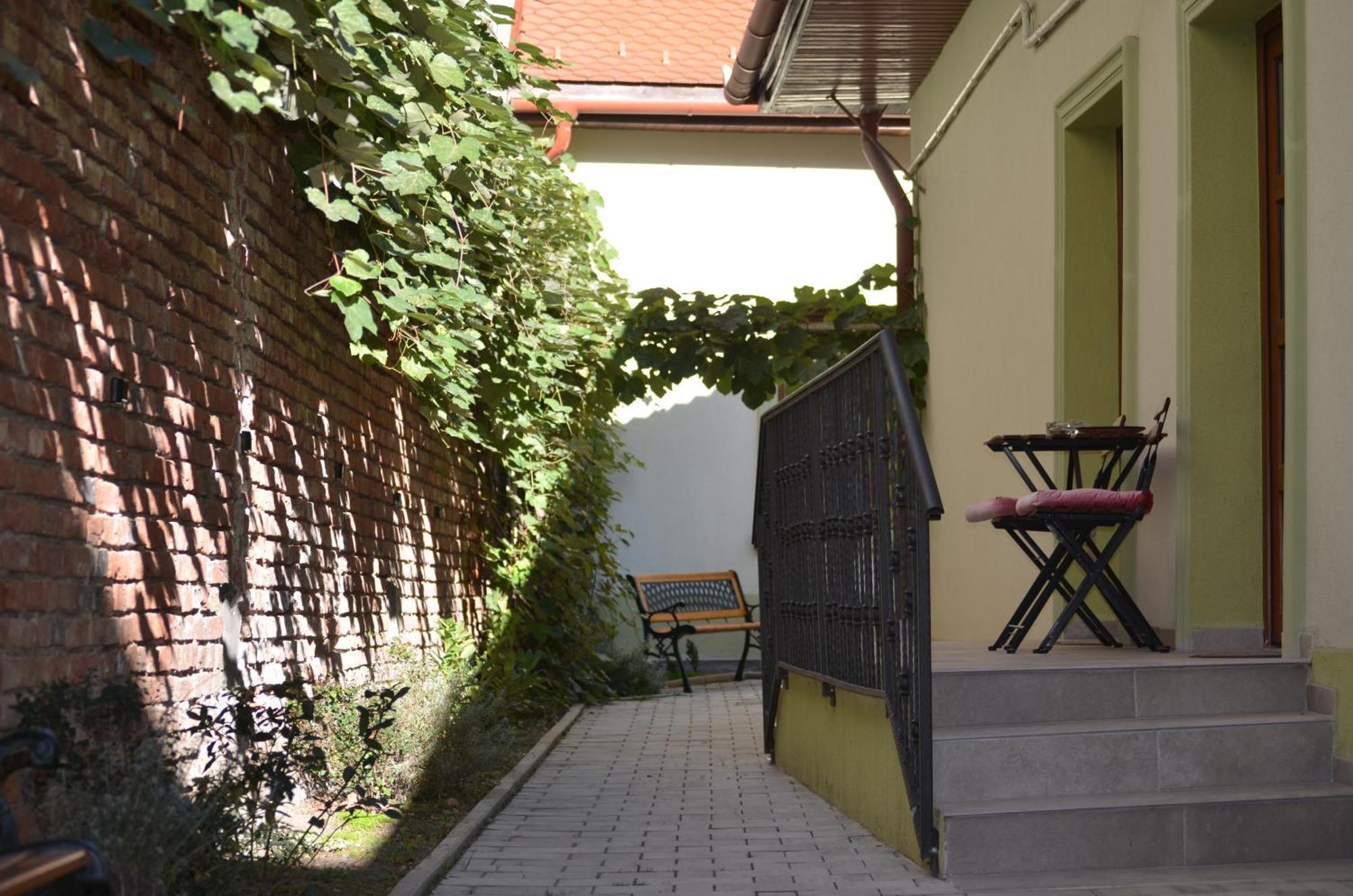 Casa Puscariu Apartman Brassó Kültér fotó